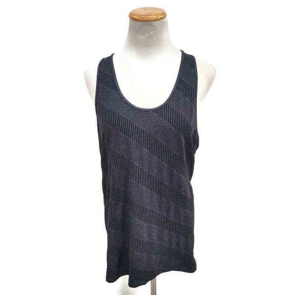Shoactive Black racerback oversized fit athletic tank top in size large Black